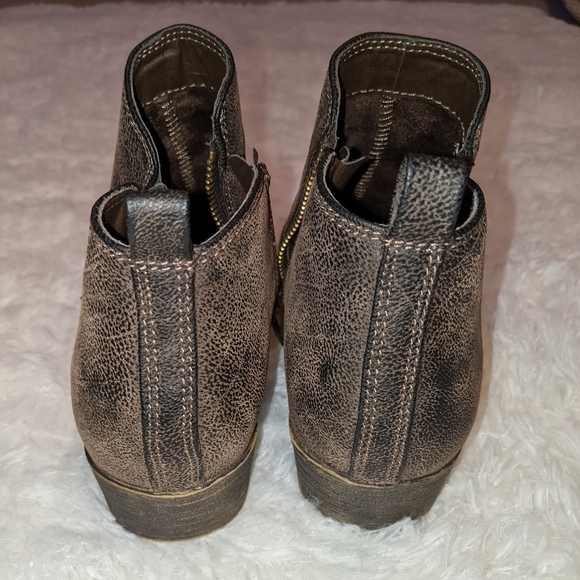 Dunes lil dolly booties/ankle boots - Picture 3 of 15